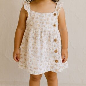 ✨ Rabbit + Bear by Emily & Oliver Floral Button Dress (3T)